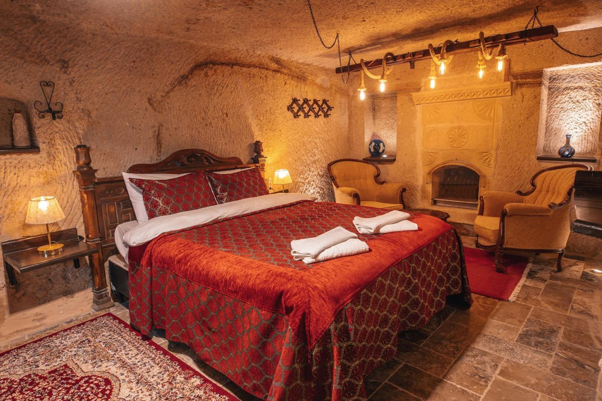 Adelya Cave Hotel Apartments Göreme Esterno foto